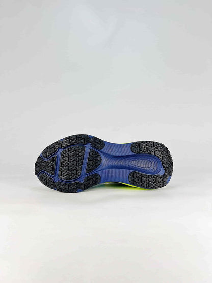 Nike Vomero 18 GTX HQE980-064 Black Teal Blue Volt Running Sneakers